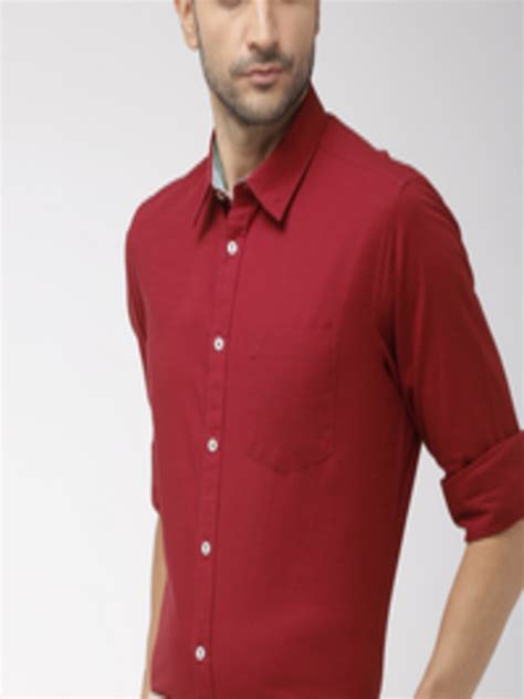 Buy Indian Terrain Men Red Slim Fit Solid Smart Casual Shirt Shirts