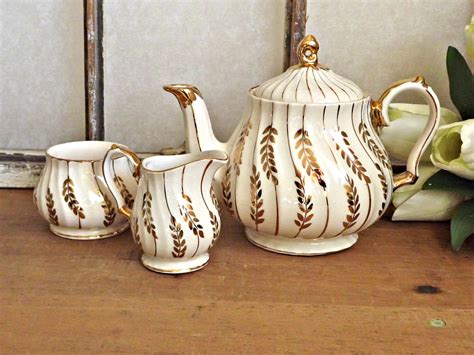 Sadler Teapot With Matching Creamer And Sugar Bowl Vintage Sadler Tea