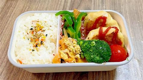 冷めても美味しい！豆腐ハンバーグと彩り副菜のお弁当♪ Mochi Recipe