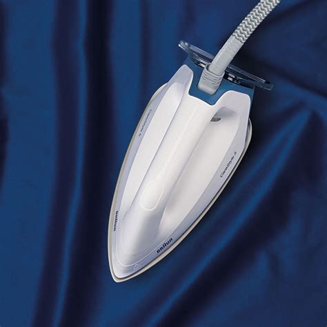 Парогенератор Braun CareStyle 5 IS5145 WH купить в официальном магазине ...