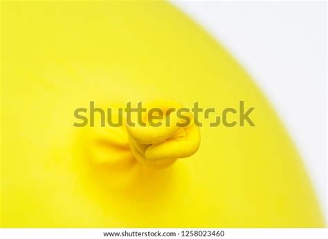 2379 Imagens De Balloon Knot Imagens Fotos Stock E Vetores Shutterstock