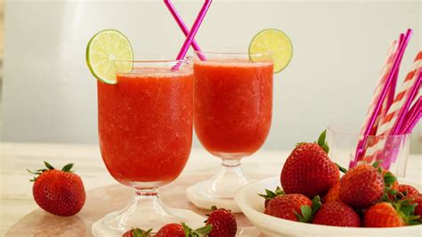 Best Strawberry Daiquiri Recipe