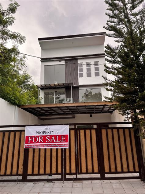 House And Lot For Sale In BF Resort Las Pinas City Property For Sale