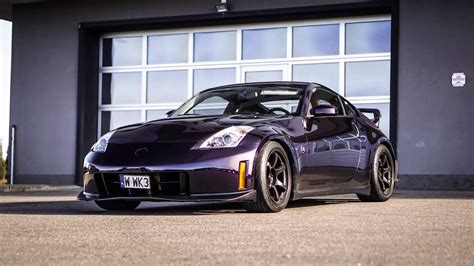 Track Action And Pure Exhaust Sound Nissan 350z Nismo Youtube