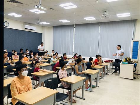 tu van suc khoe sinh san hoc duong cho cac em hoc sinh benh vien nam