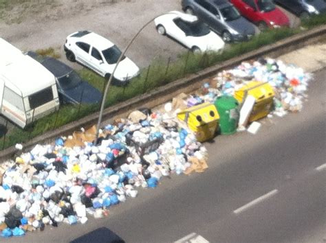 Rifiuti Ancora Emergenza A Palermo Live Sicilia