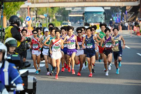 【全日本大学駅伝】史上初の2年連続3冠へ駒大が最高発進、赤津勇進が区間賞で1区からトップに 陸上写真ニュース 日刊スポーツ