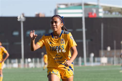 Angélica Murillo 5000594 Santos Laguna vs Tigres femenil sub 18 J8