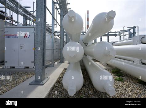 THEMENBILD Projekt Bild der Zukunft Wasserstoffspeicher einer grünen