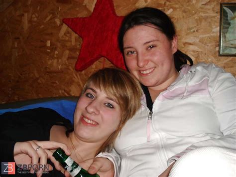 Non Bare Teenager Femmes Part ZB Porn