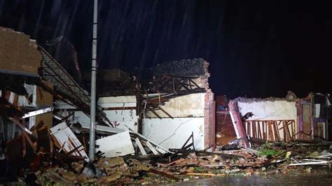 Breaking: Tornado Turns Deadly Overnight In Oklahoma - Videos from The Weather Channel