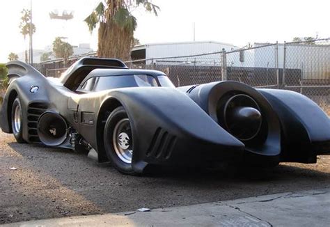 Other 1989-Batmobile-Replica-2