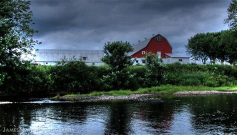 Canaan River Red Barn I Take A Few Photos Of This Red Barn Flickr