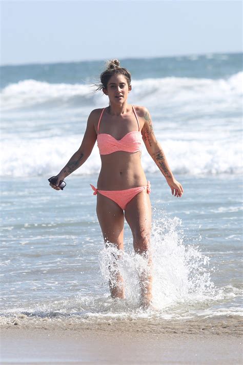 Katie Waissel Shows Off Her Trim Bikini Body As She Catches Last Of LA Rays Before Returning To