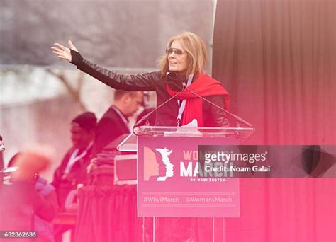 Gloria Steinem Protest Photos And Premium High Res Pictures Getty Images