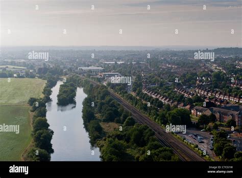 Reading Berkshire Aerial Hi Res Stock Photography And Images Alamy