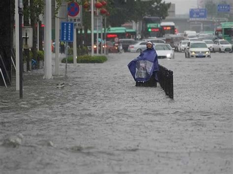 China Over 360000 People Evacuated From Shanghai As City Faces