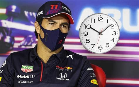 Para Tomarse El Tiempo El Lujoso Reloj Que Utiliza Checo P Rez En La