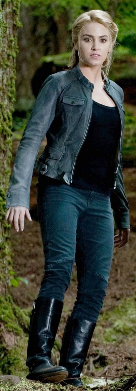 Rosalie outfit, Eclipse | Twilight outfits, Rosalie twilight, Rosalie hale