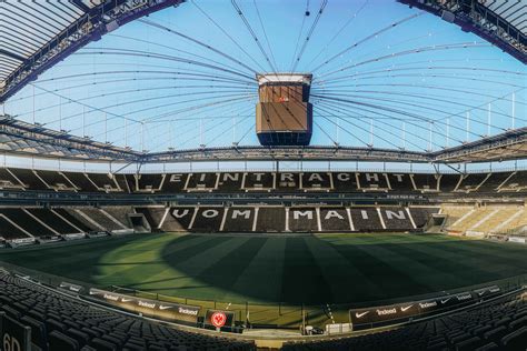 „unser Stadion Unsere Farben Deutsche Bank Park