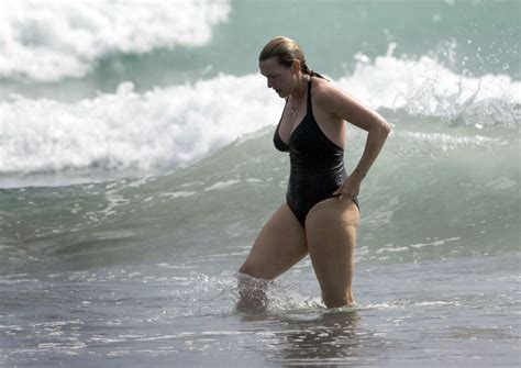 Kate Winslet In A Swimsuit At A Beach In Auckland December 2014