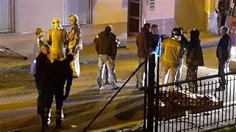 Un fallecido y un herido crítico en un incendio en un piso de Figueres