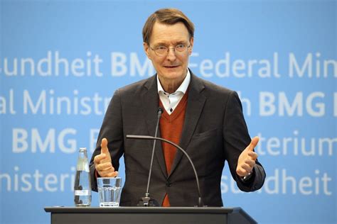 Kretschmer Will Lauterbachs Krankenhausreform Stoppen Darf Auf Keinen Fall Realität Werden