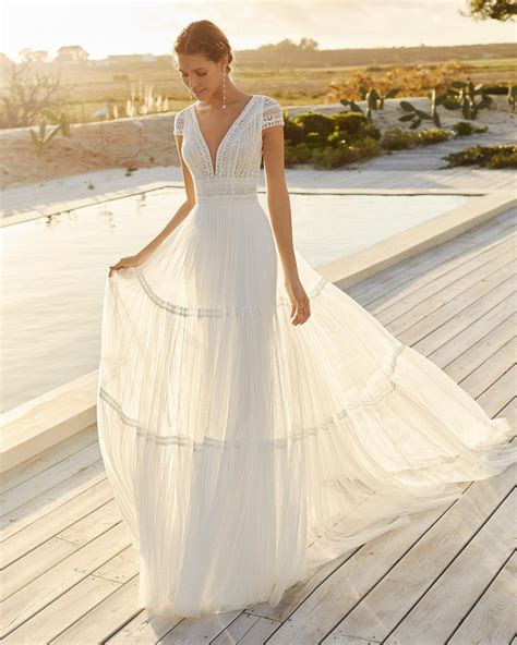 Vestidos De Novia Con Mangas Cortas