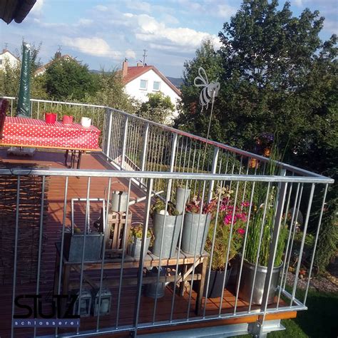 Mit uns wird ein Balkon etwas besonderes Schlosserei Stütz