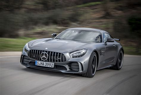 Mercedes AMG GT R Fahrbericht Test Bilder Preis Mercedes GT