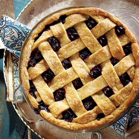 Lattice-Top Blueberry Pie - Crisco®