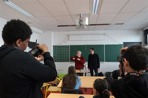 Un témoin de Mediavivant au collège Izzo Mediavivant