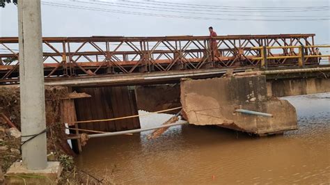 Terputus Akibat Banjir Jembatan Sementara Tabunio Ii Di Kalsel Tuntas