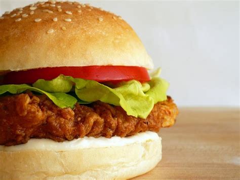 Crispy Fried Chicken Burger