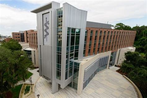 UF College of Medicine receives elite rankings