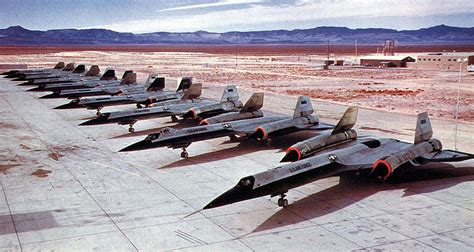 AirWingMedia.com » Lockheed SR-71 / YF-12 / A-12 Blackbirds PDF eBook ...