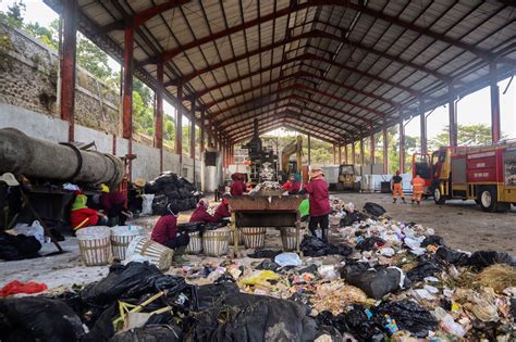 Malang Post Kurangi Volume Sampah Masuk Tpa Pemkot Batu Buat Se