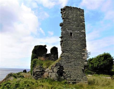 Kildonan Castle - A Historic Ruined Tower on the Isle of Arran