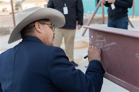 Midland Isd Hosts Beam Signing Ceremony For Its Newest School Permian