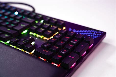 ASUS ROG Strix Flare II Animate Gaming Keyboard Review WePC