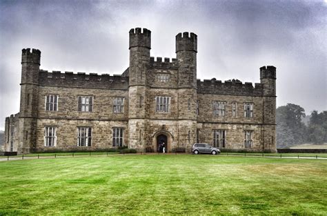 Map to Leeds Castle, view a location map of Leeds Castle in Maidstone, Kent