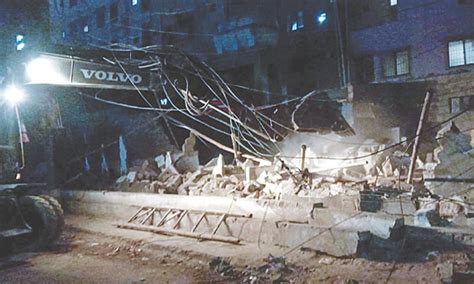 Seminary Shops Built On Karachis Tariq Road Park Razed Pakistan