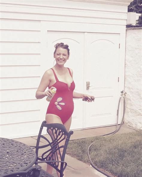 Blake Lively Bikini Body