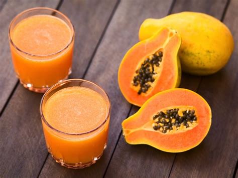 8 Amazing Benefits of Papaya Juice | Organic Facts