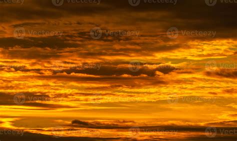 Beautiful Sunset Sky Golden Sunset Sky With Beautiful Pattern Of