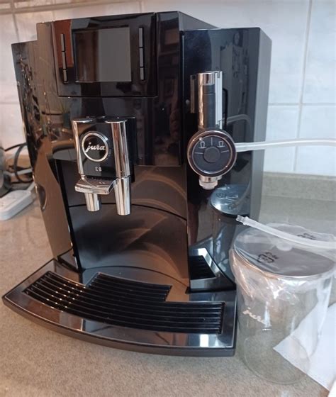 Jura E8 Espresso Coffee Machine, TV & Home Appliances, Kitchen ...
