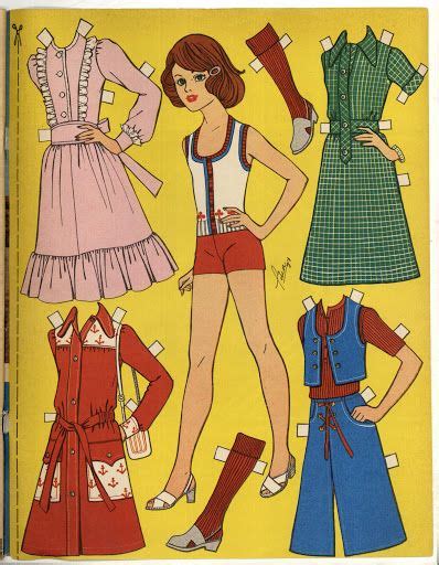 Pin by Synøve Andreassen on PAPERDOLLS 25 Paper dolls Barbie paper