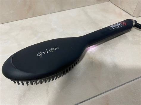 Ghd Glide Professional Hot Brush Beauty Personal Care Hair On Carousell