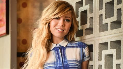 ICarly Star Jennette McCurdy Opens Up About Her Past Eating Disorders