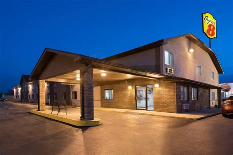 Super 8 by Wyndham Rantoul | Rantoul, IL Hotels